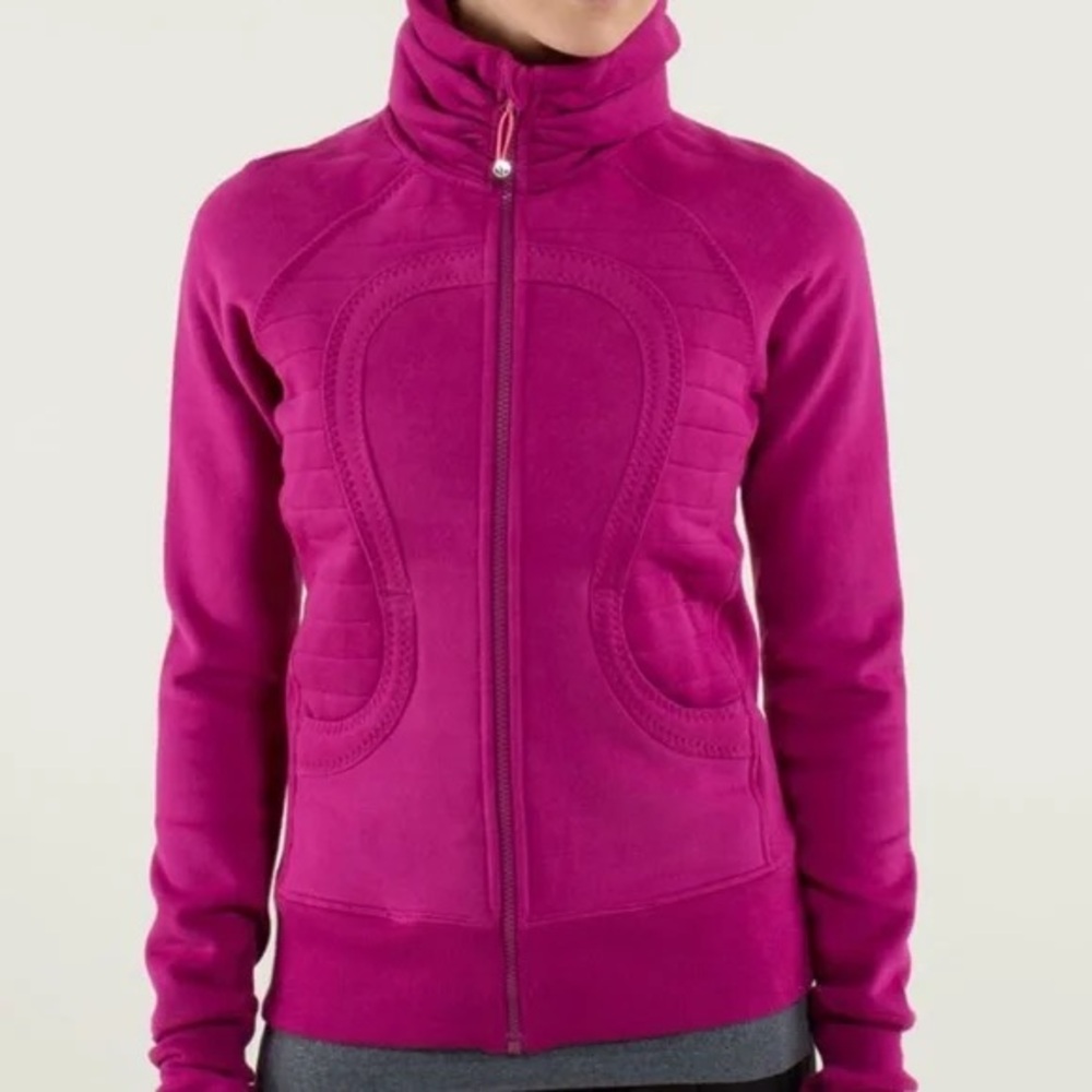 Lululemon Rasberry/Guava Calm And Cozy Scuba Cotton in Size 10 - Picture 1 of 9